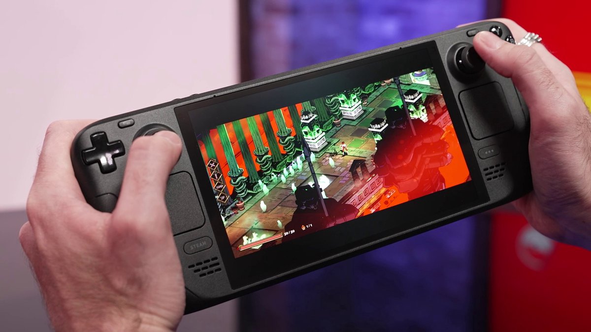 valve–steam–deck–oled–in–handen–gebruiker–aan–het–spelen